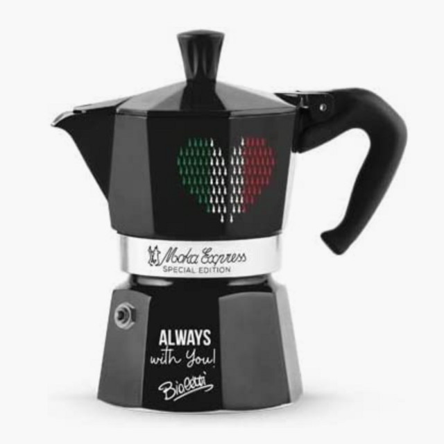 Amazon - Bialetti Moka Express - Italian Espresso Maker 3 Cups