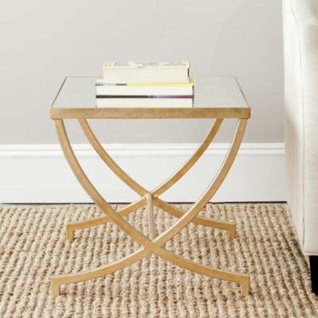 Maureen End Table by Safavieh