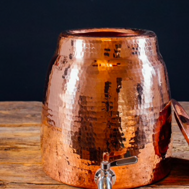 Niagara Water Dispenser with Lid