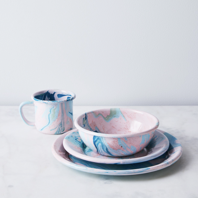 Multi-Color Enamel Dinnerware - PINK SWIRL 4 PIECE SET