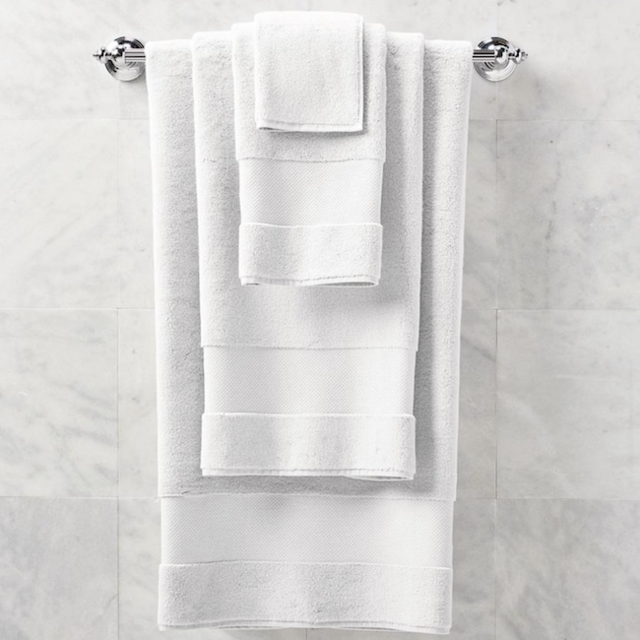 Frontgate Resort Cotton Hand Towel