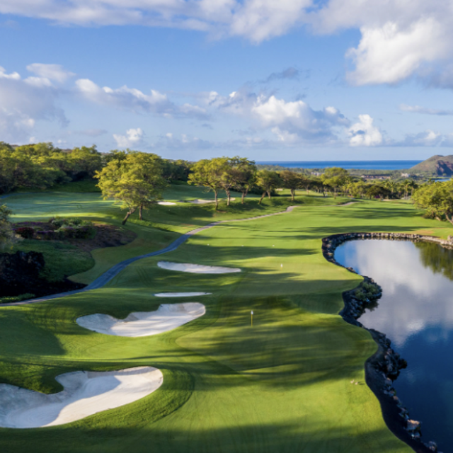 Round of Golf in Maui