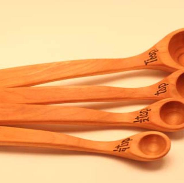 9 inch Long-Handled Measuring Spoons (4)