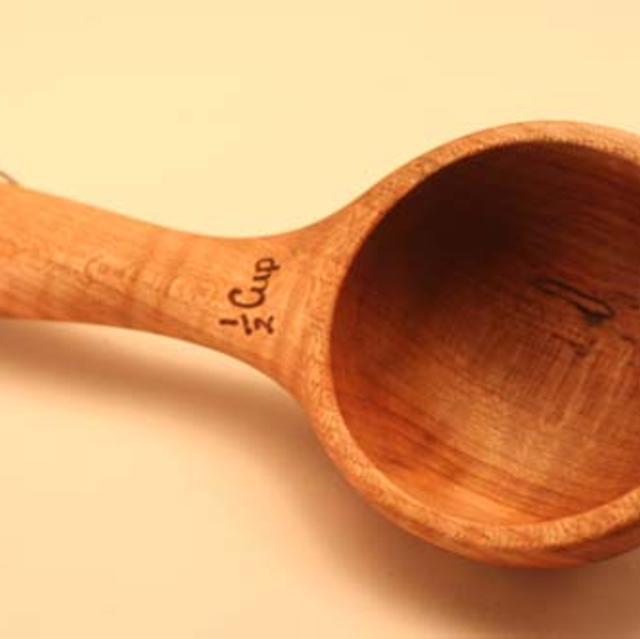 1/2 Cup Round Measuring Cup