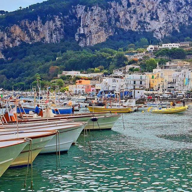Drinks in Marina Piccola, Capri