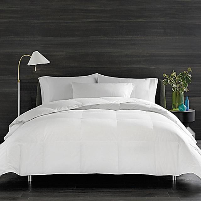 Real Simple® Solid Down Alternative Full/Queen Comforter