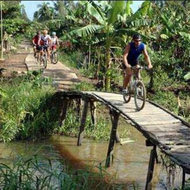 Private cycling tour outside Hoi An, Vietnam