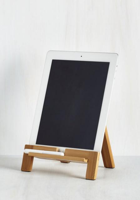 Easel Does It Tablet Stand