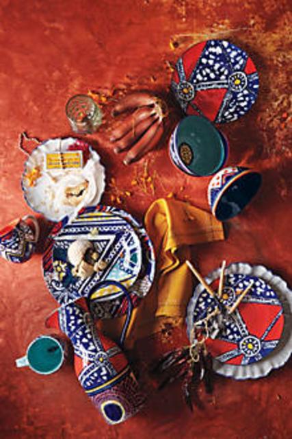Habari Dinnerware