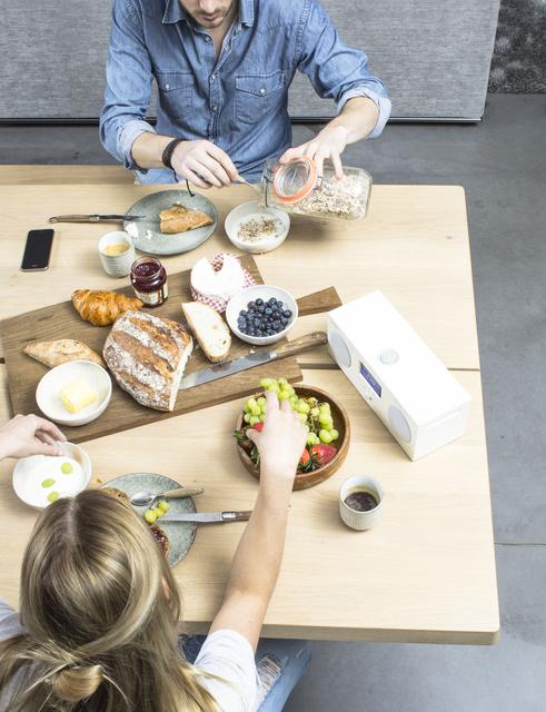 Tivoli Audio - Music System Three Portable AM/FM Hi-Fi system with Bluetooth for wireless streaming