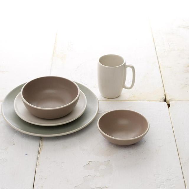 Spring Basic Dinnerware Set