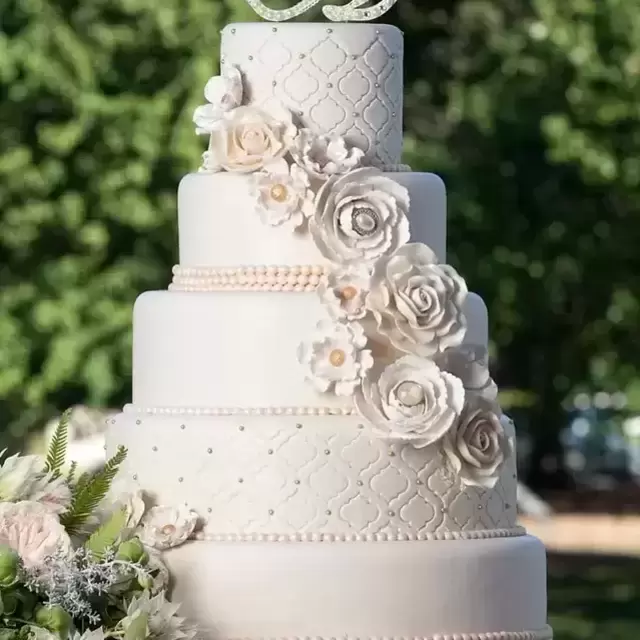 10. Wedding Cake