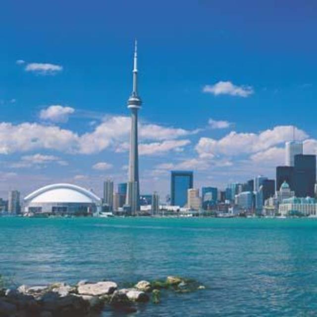 Help us Immigrate to Canada/Ayúdanos Inmigrar a Canadá