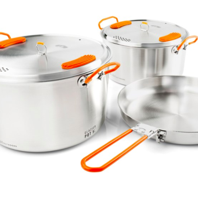 Camper van cookset