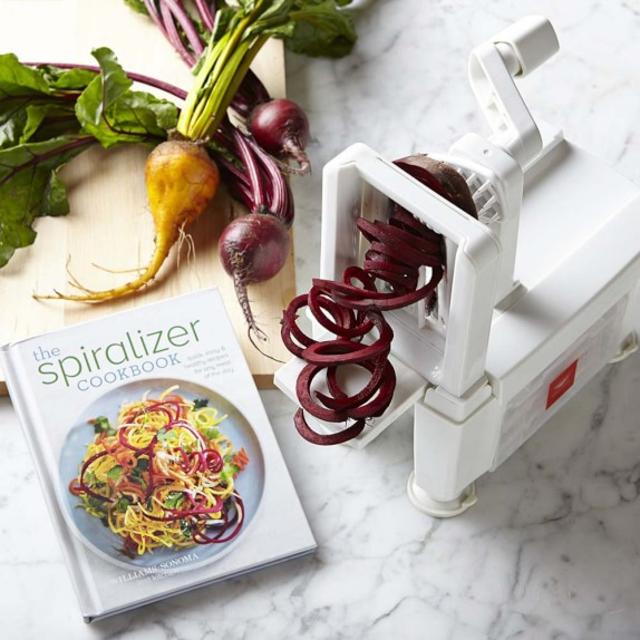 4-Blade spiralizer and spiralizer 2.0 cookbook