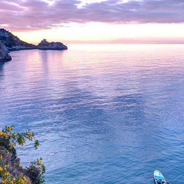 Sunset Boat Tour Amalfi Coast