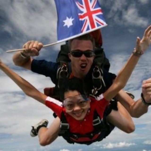 Skydiving in Australia