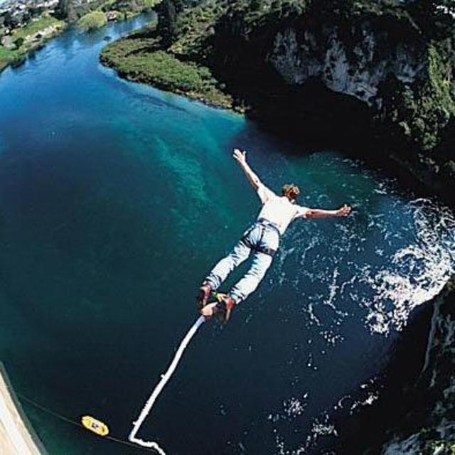 Bungee Jumping - New Zealand