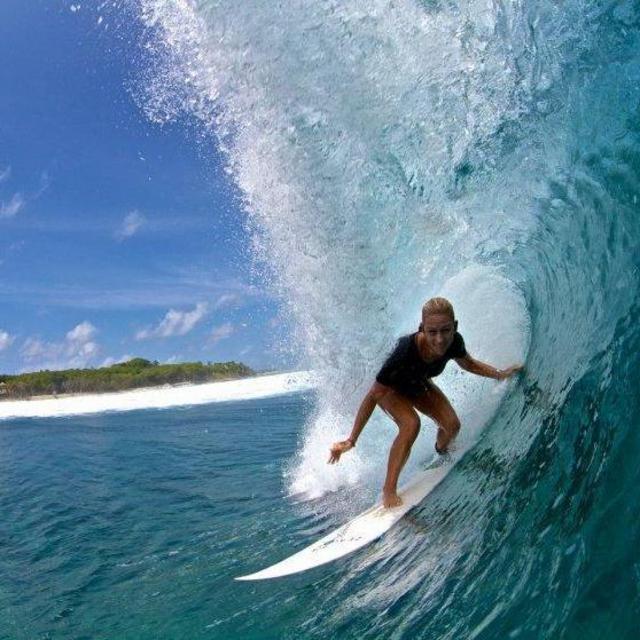 Maldives Surf Charter