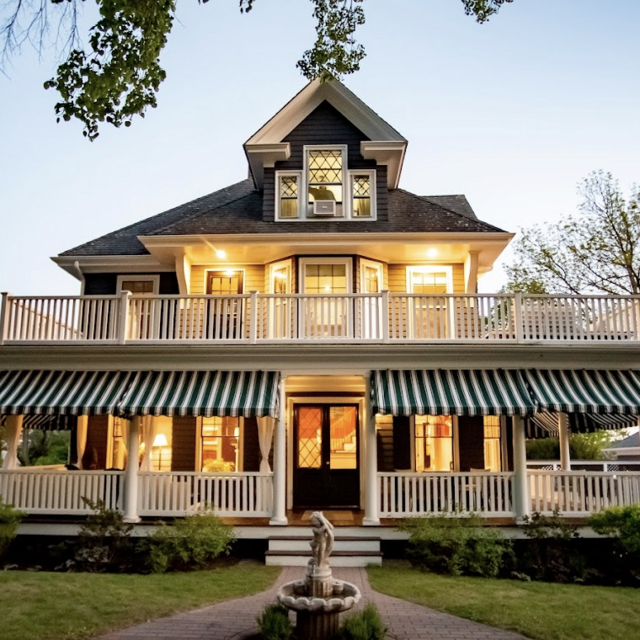 Night at Bed & Breakfast at Acadia National Park (Honeymoon)