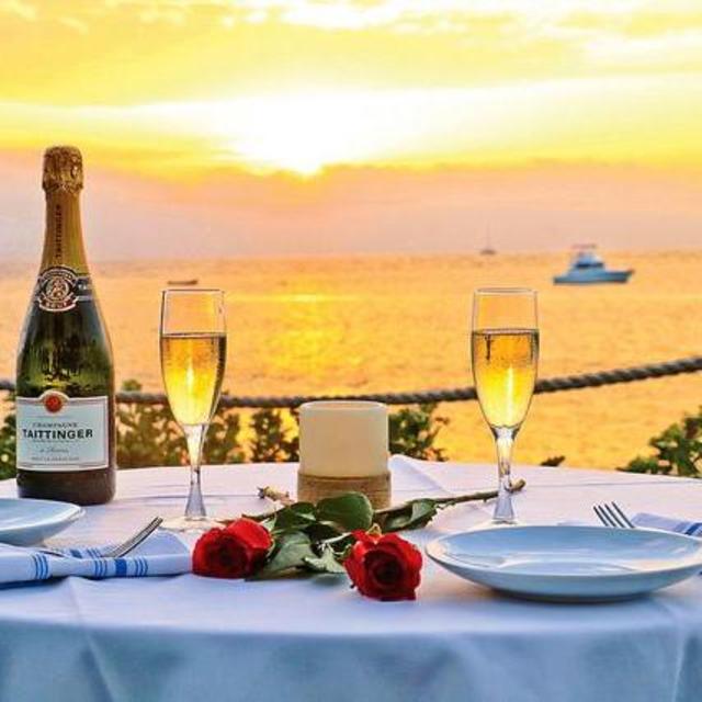 Sunset Dinner Honeymoon Farewell (Our Last Day in Paradise)