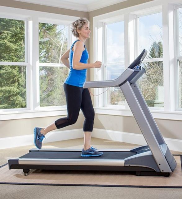 Treadmill TRM 243