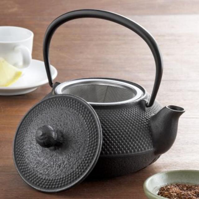 Kotobuki Black Iron Hobnail Teapot