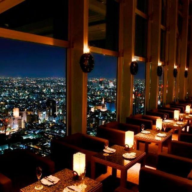 Cocktail at the New York Bar (from Lost in Translation)