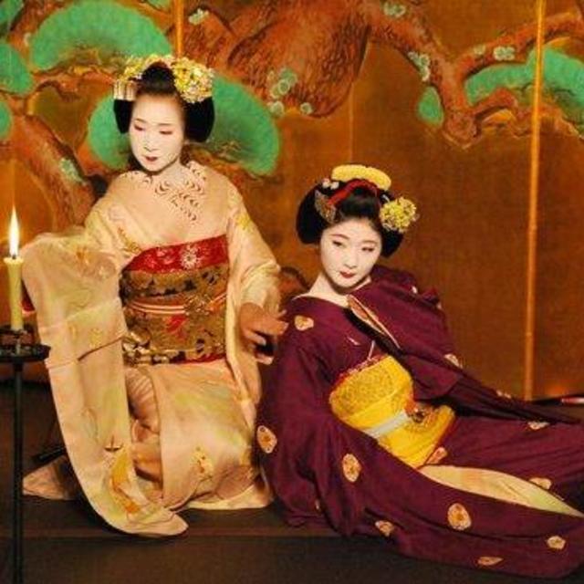 Maiko Performance with Kaiseki Dinner in Kyoto