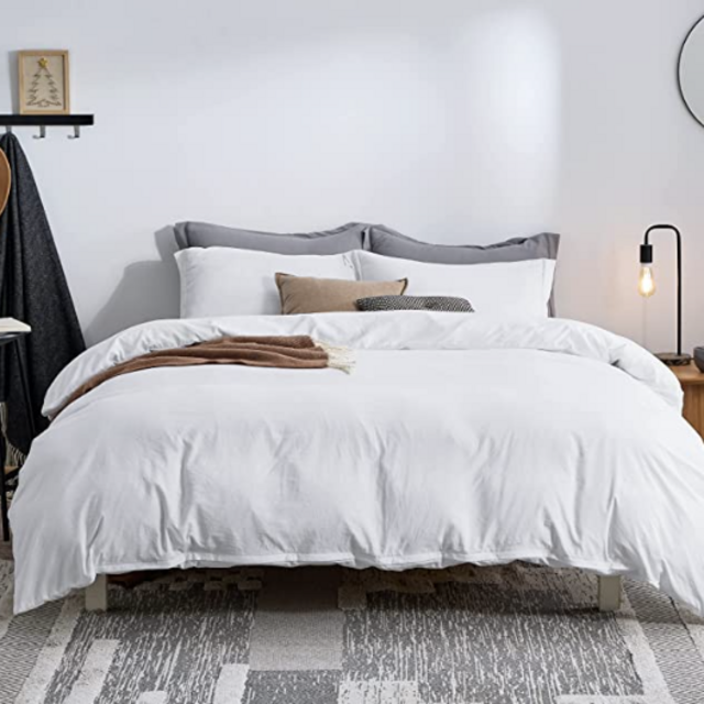 White Duvet Covers Queen Size