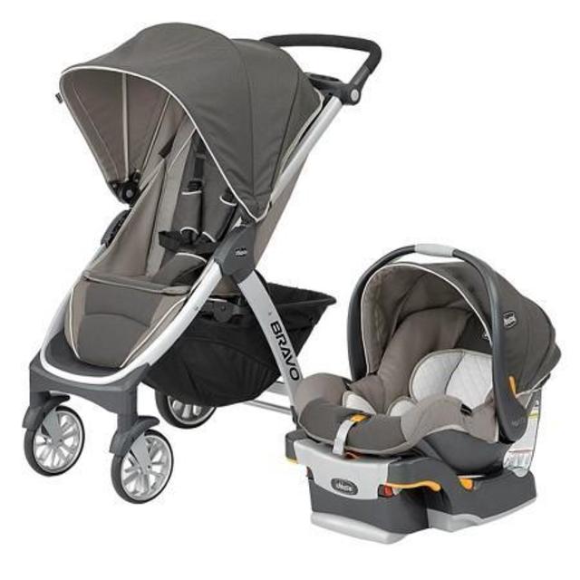 Chicco Bravo Travel System (in Papyrus)