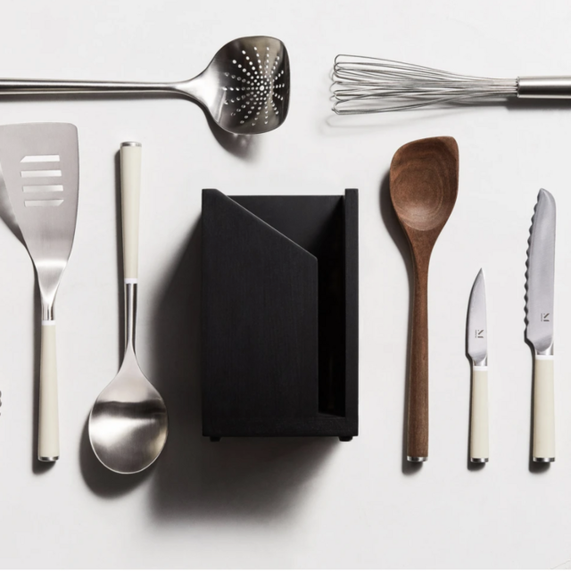 The Iconics - Black with Cool Neutral Handle