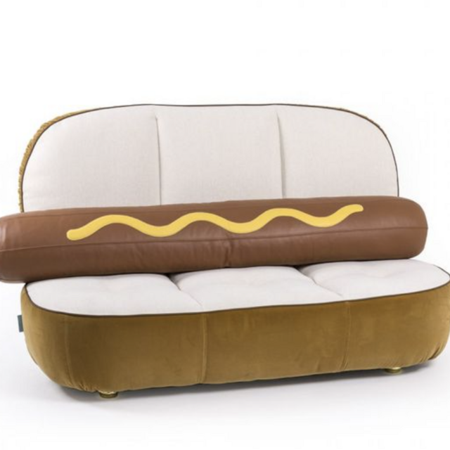 Sectional fund (NOT THIS COUCH)