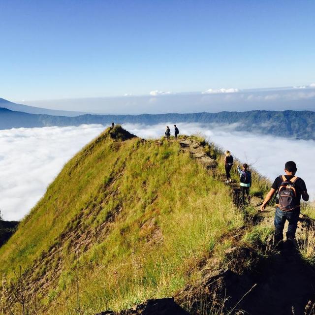 Sunrise Volcano Tour