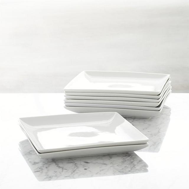 Crate and Barrel Set of 8 Court Dinner Plates