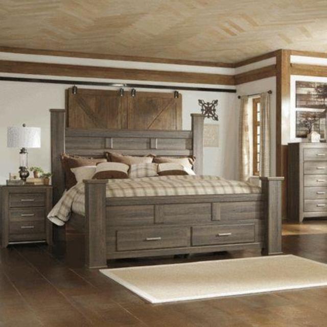 Bedroom Furniture Set