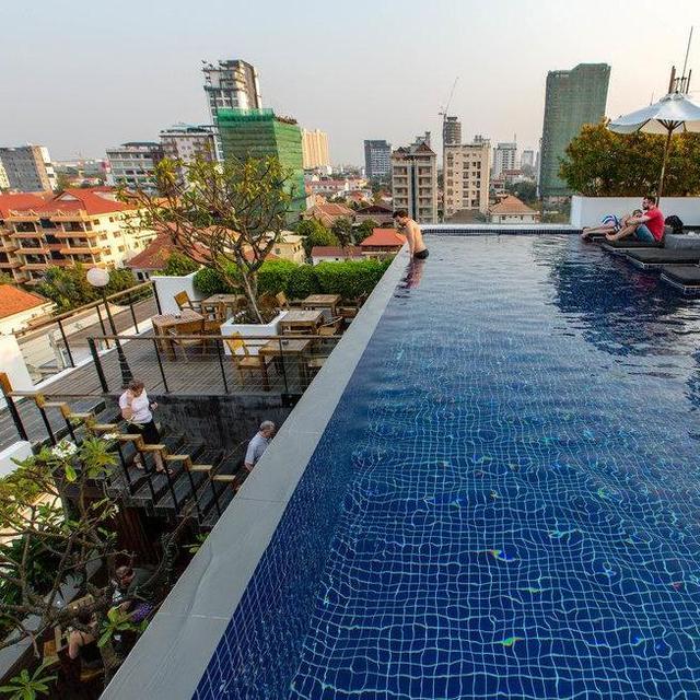 2 Night Hotel in Phnom Penh, Cambodia