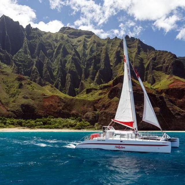 Napali Coast (Kauai) Sunset Cruise
