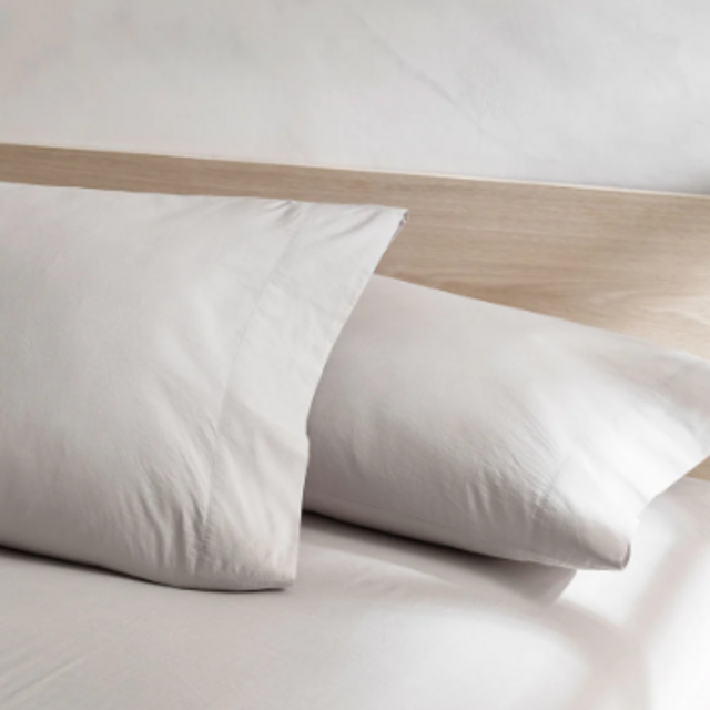 Lorimer Washed Percale Pillowcase Set of 2 (White)