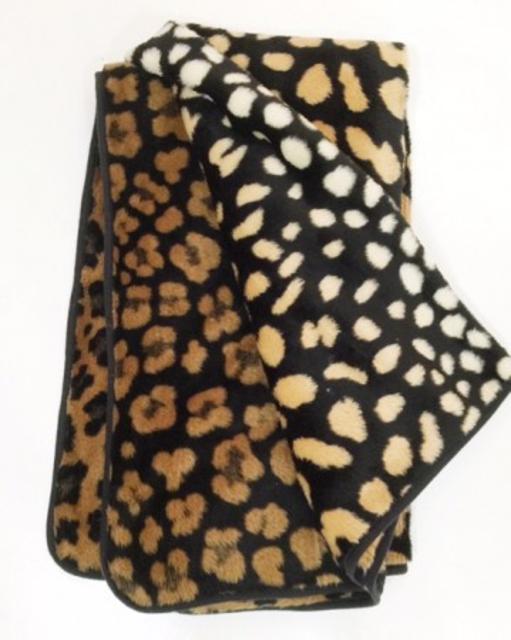 Oversized Leopard Ombre Throw