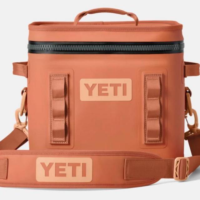 Yeti HOPPER FLIP® 12 SOFT COOLER in Limited Edition High Desert Clay