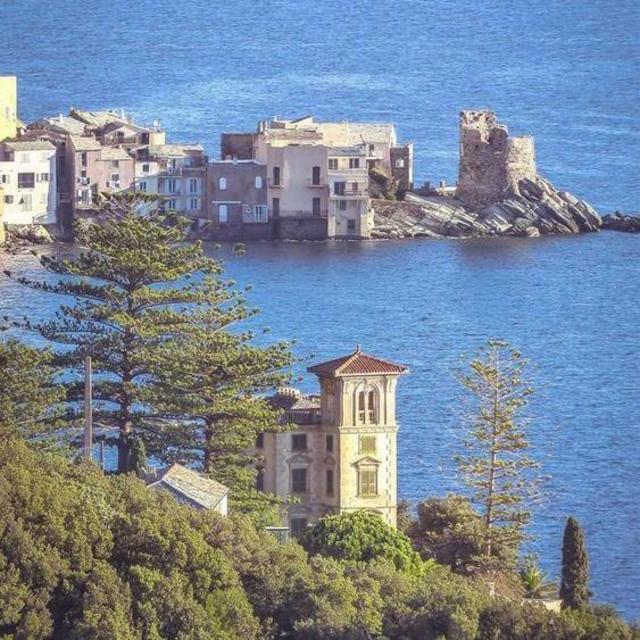 Tour Le Cap Corse