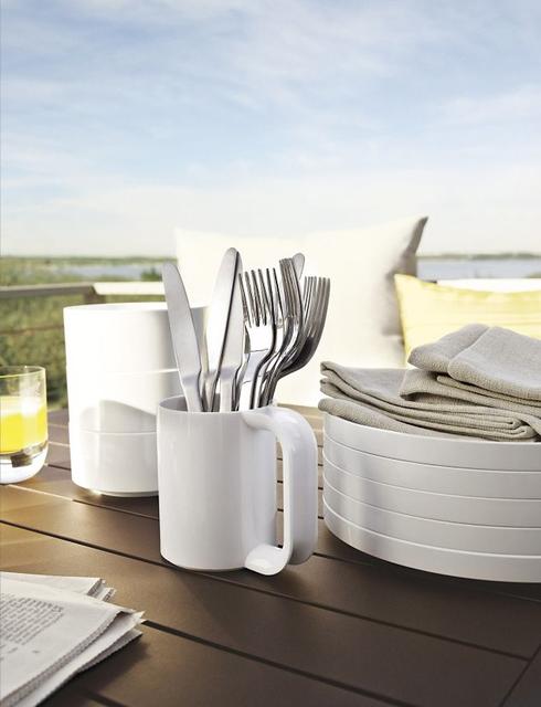 Design Within Reach- Heller Dinnerware Set