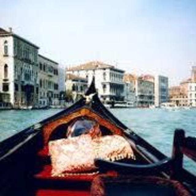 Venice Sightseeing by Gondola