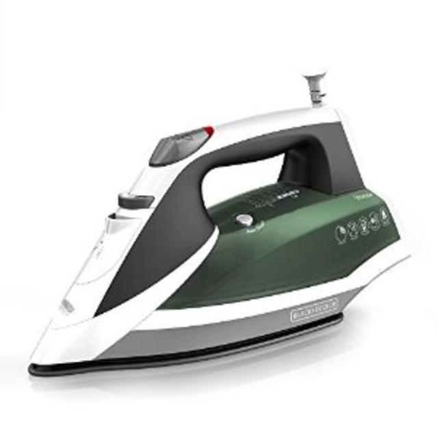 BLACK+DECKER IR2020 Vitessa Advanced Steam Iron with Nonstick Dual Position Cord