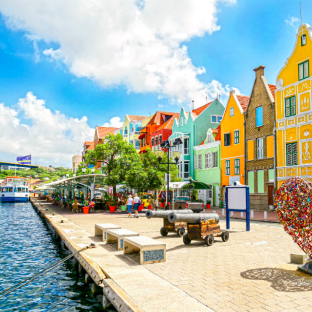 Full Day Island Tour of Curaçao - "Let Lucy Handle It"