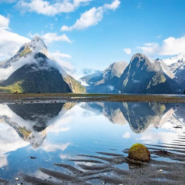 Milford Sound Helicopter Adventure for Two