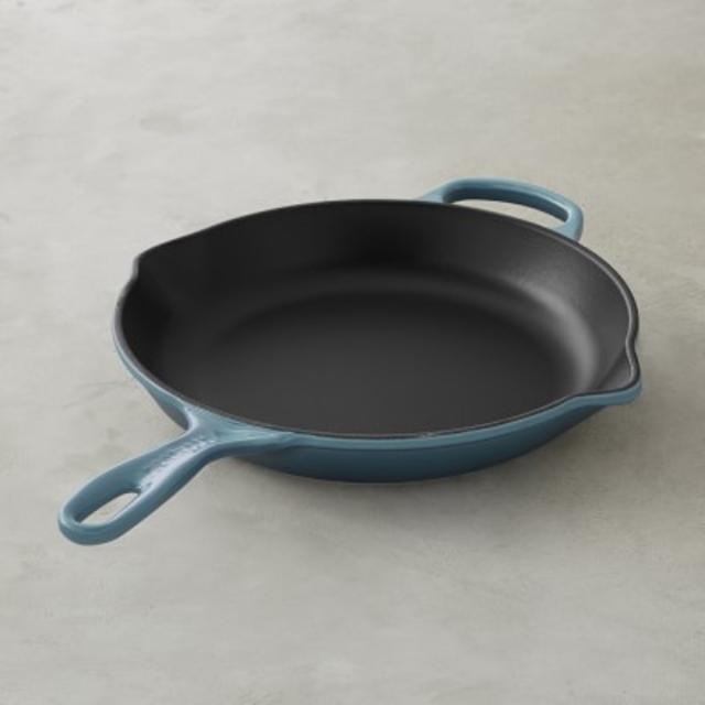 Le Creuset Signature Cast-Iron Fry Pan - Marine Blue