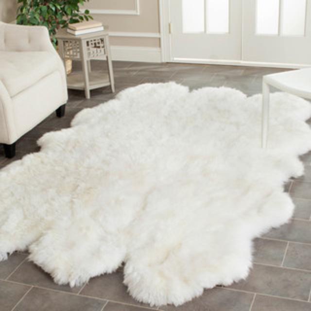 Safavieh Prairie Sheepskin/ Wool White Shag Rug (3' x 5')