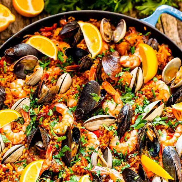 Seafood Paella Cooking Class in Spain
